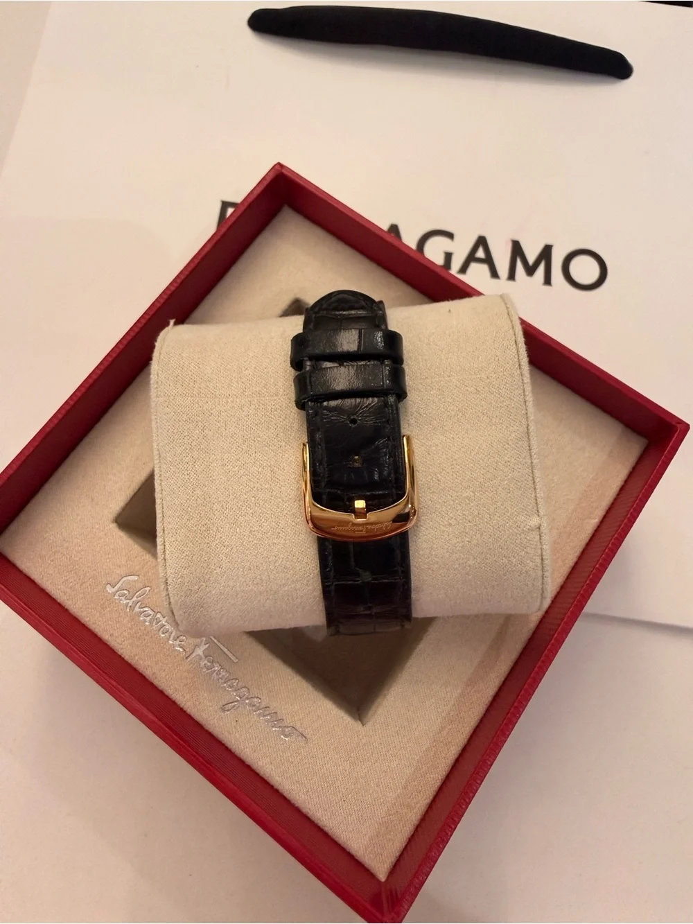 Salvatore Ferragamo Idillio SFYP01122 Black Croc Embossed 36mm Rose Gold Watch